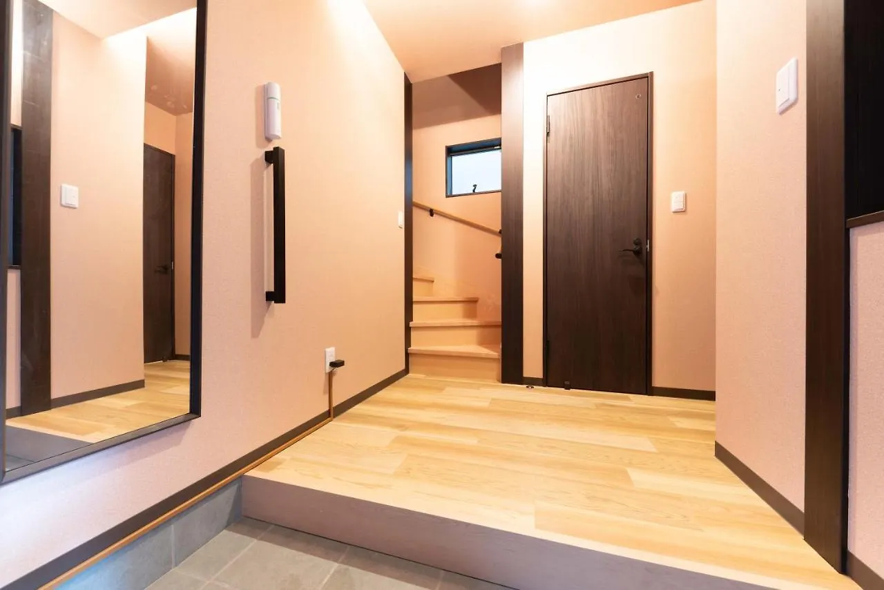 スタジオーネ 箱根強羅 East - Stagione Hakone Gora East Apartment 0*,